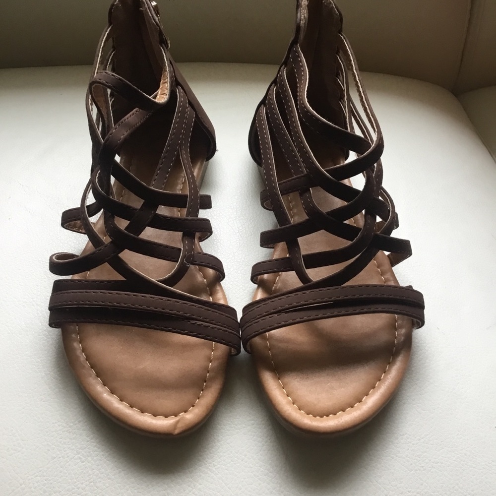Brown Strappy Sandals size 6